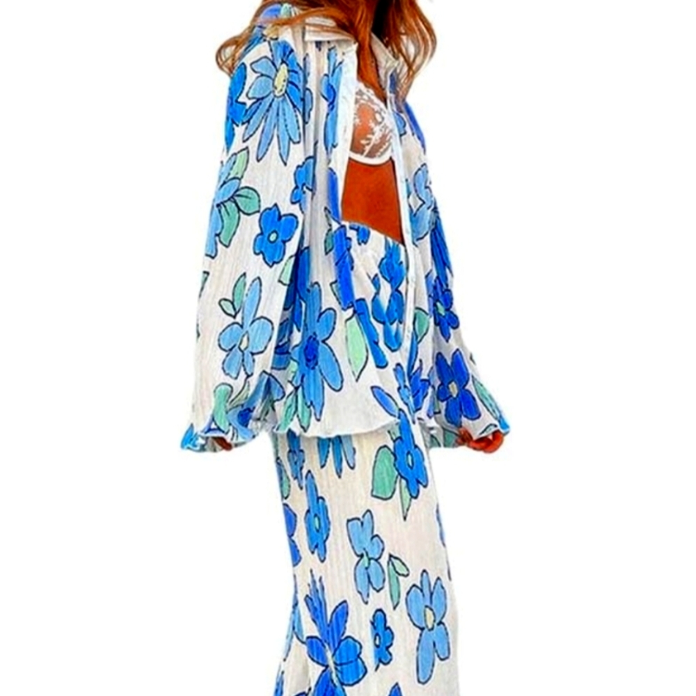 Oversized all around floral shirt and pants set. - Picture 2 of 4